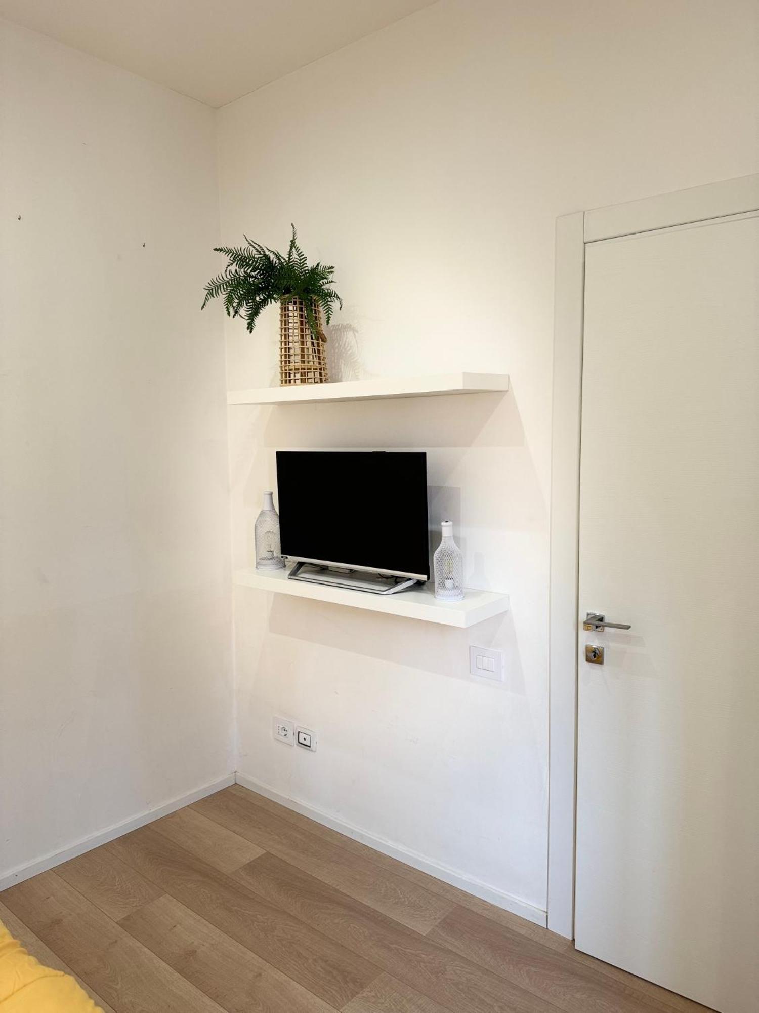 Fl Apartments Nel Corso Cagliari Esterno foto
